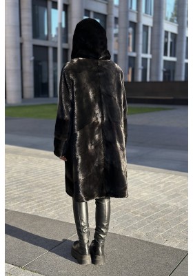 Шуба норковая «Паркет» с капюшоном (Сканблэк) Шуба норковая «Паркет» с капюшоном (Сканблэк)