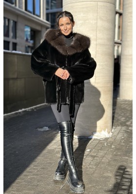 Шуба норковая «Кимоно" с капюшоном из куницы (ScanBlack) Шуба норковая «Кимоно" с капюшоном из куницы (ScanBlack)